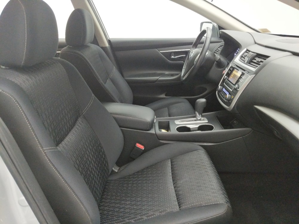 2017 Nissan Altima - Passenger Front Seat