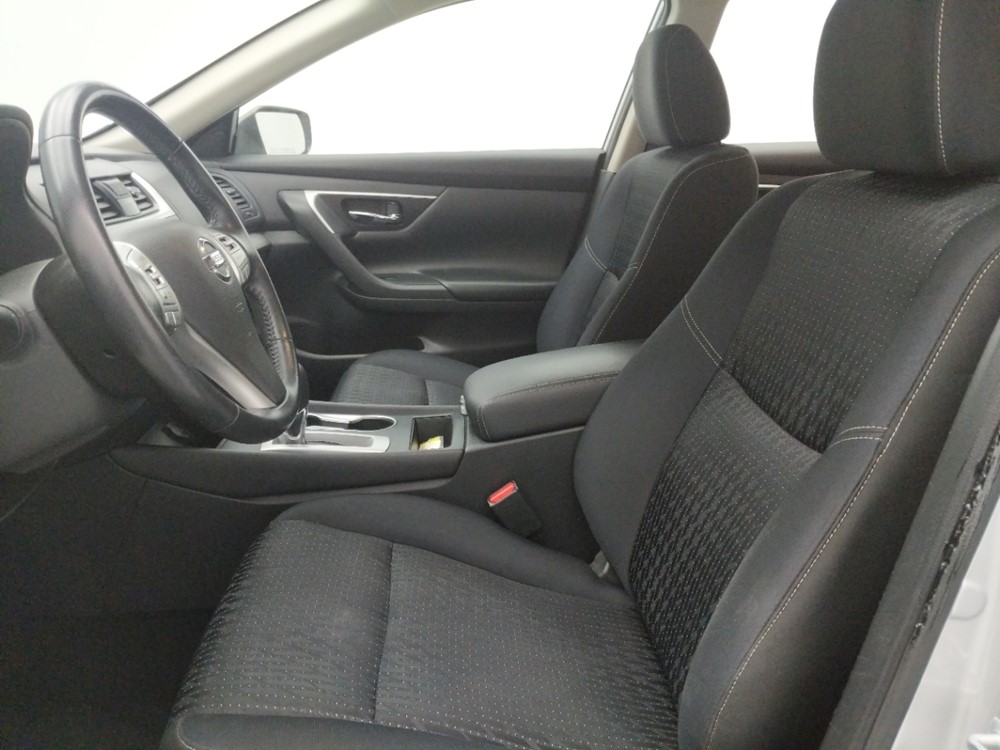 2017 Nissan Altima - Driver Front Seat