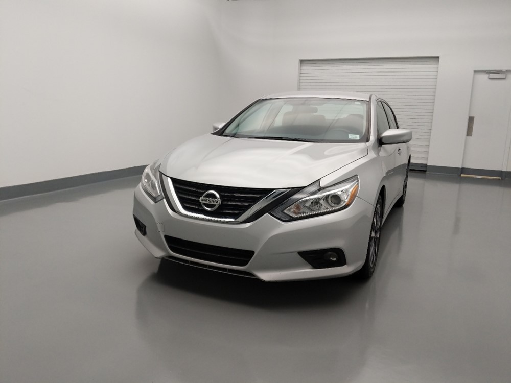 2017 Nissan Altima - Driver Front Hood