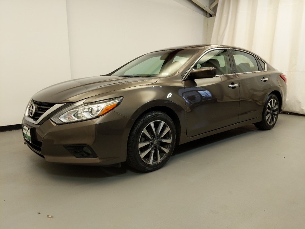2017 Nissan Altima - Driver Front Side