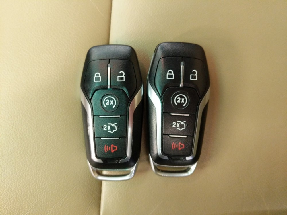 2016 Ford Explorer - Keys