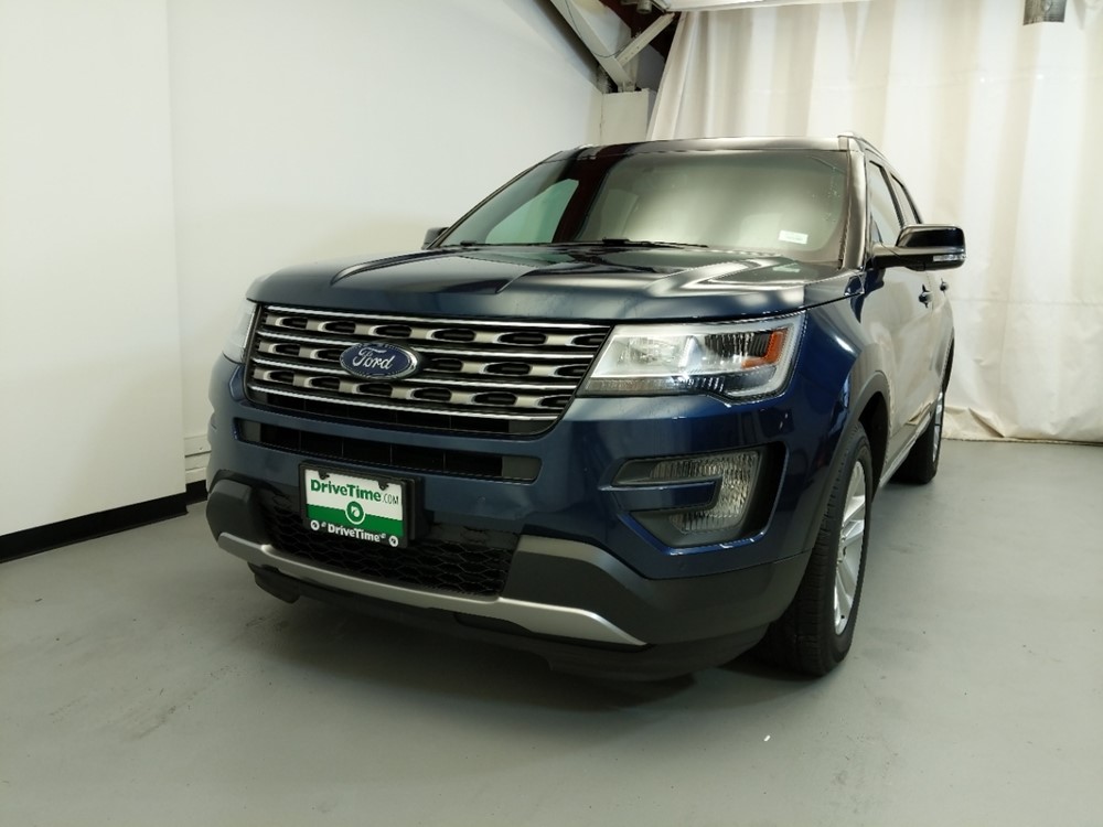2016 Ford Explorer - Driver Front Hood