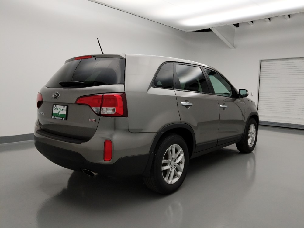 2015 Kia Sorento - Passenger Rear Bumper