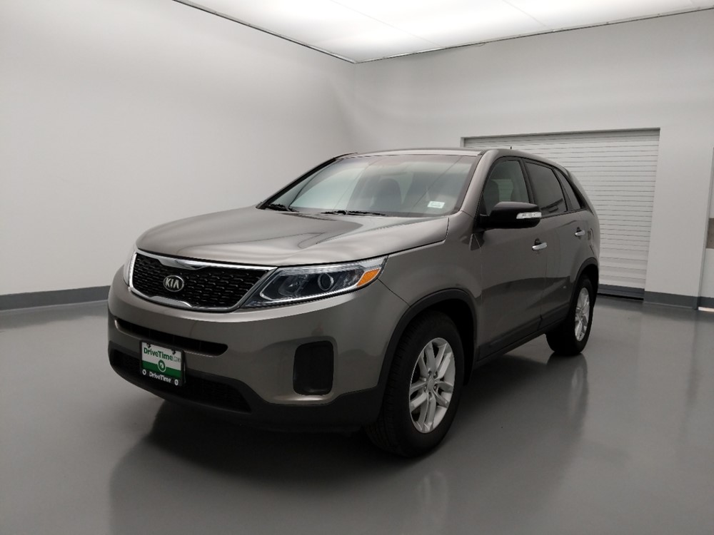 2015 Kia Sorento - Driver Front Bumper