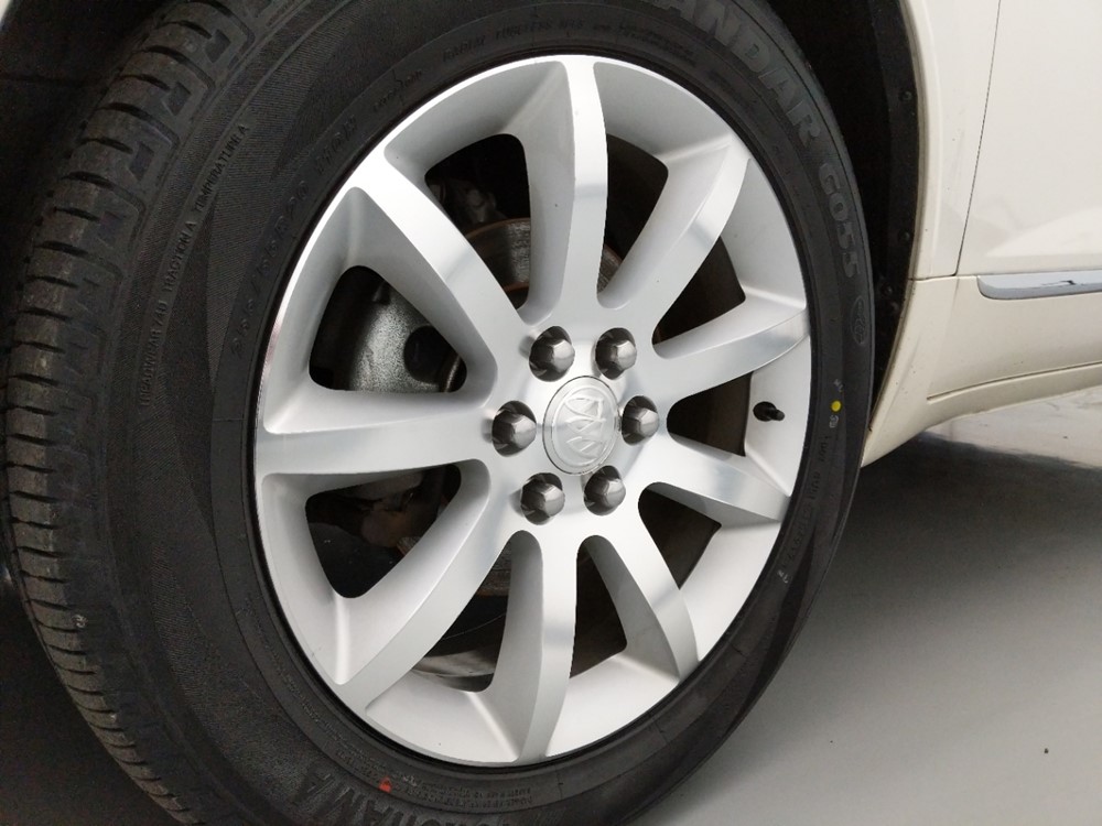 2015 Buick Enclave - Wheel