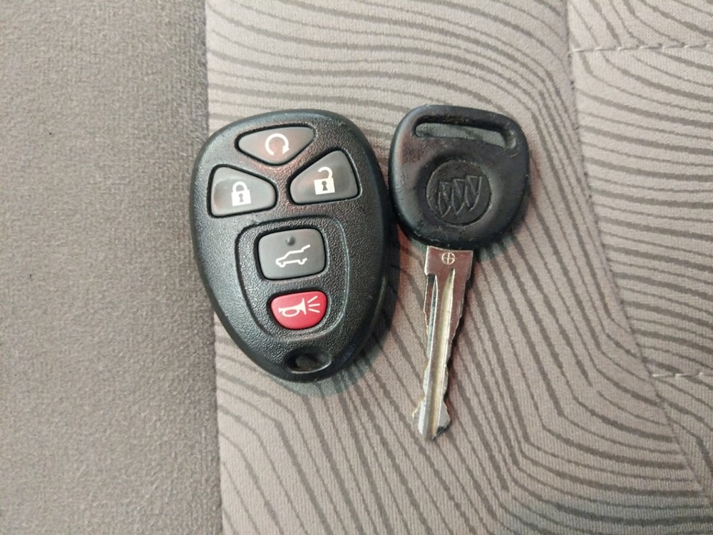 2016 Buick Enclave - Keys