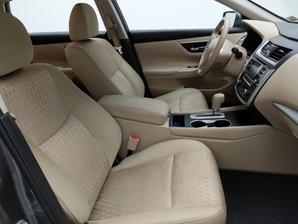 2017 Nissan Altima - Passenger Front Seat