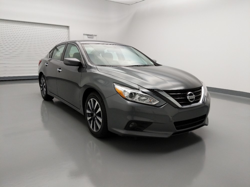 2017 Nissan Altima - Passenger Front Bumper