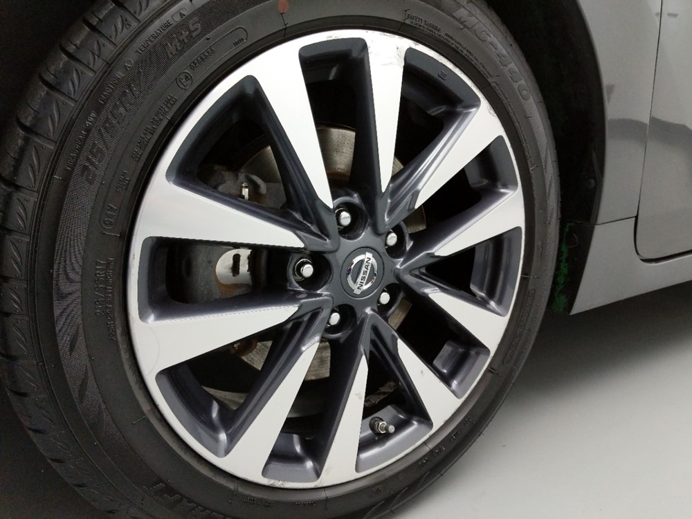 2017 Nissan Altima - Wheel