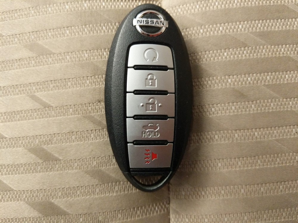 2017 Nissan Altima - Keys