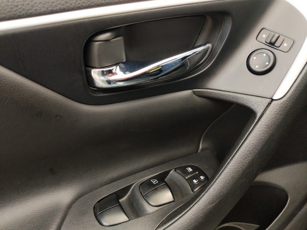 2017 Nissan Altima - Driver Power Windows/Lock Control