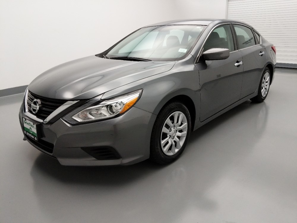 2017 Nissan Altima - Driver Front Bumper