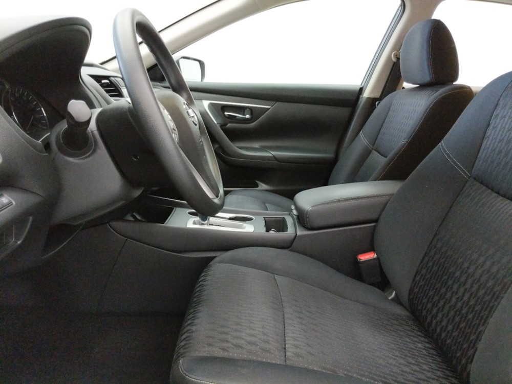 2017 Nissan Altima - Driver Front Seat