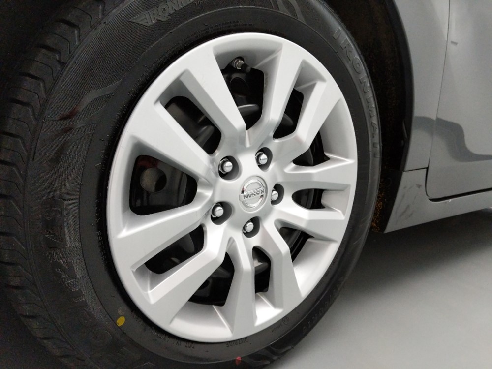2017 Nissan Altima - Wheel