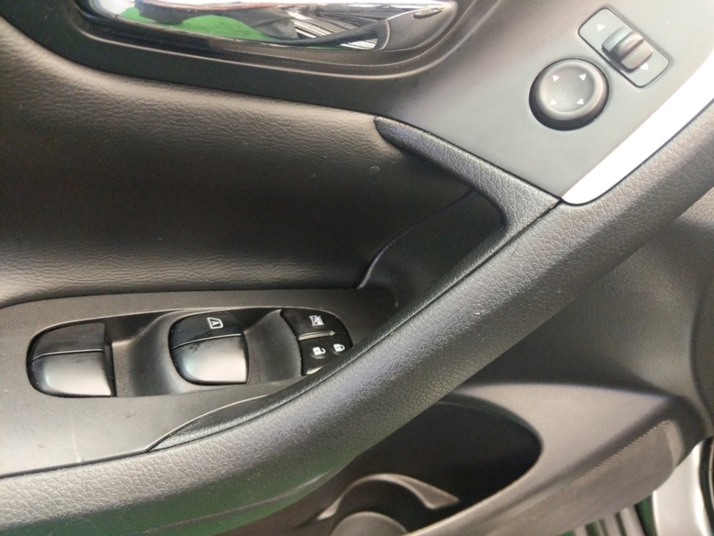 2017 Nissan Altima - Driver Power Windows/Lock Control