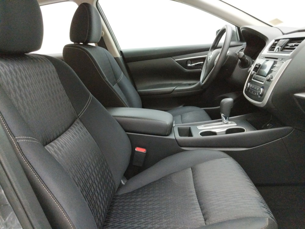 2017 Nissan Altima - Passenger Front Seat