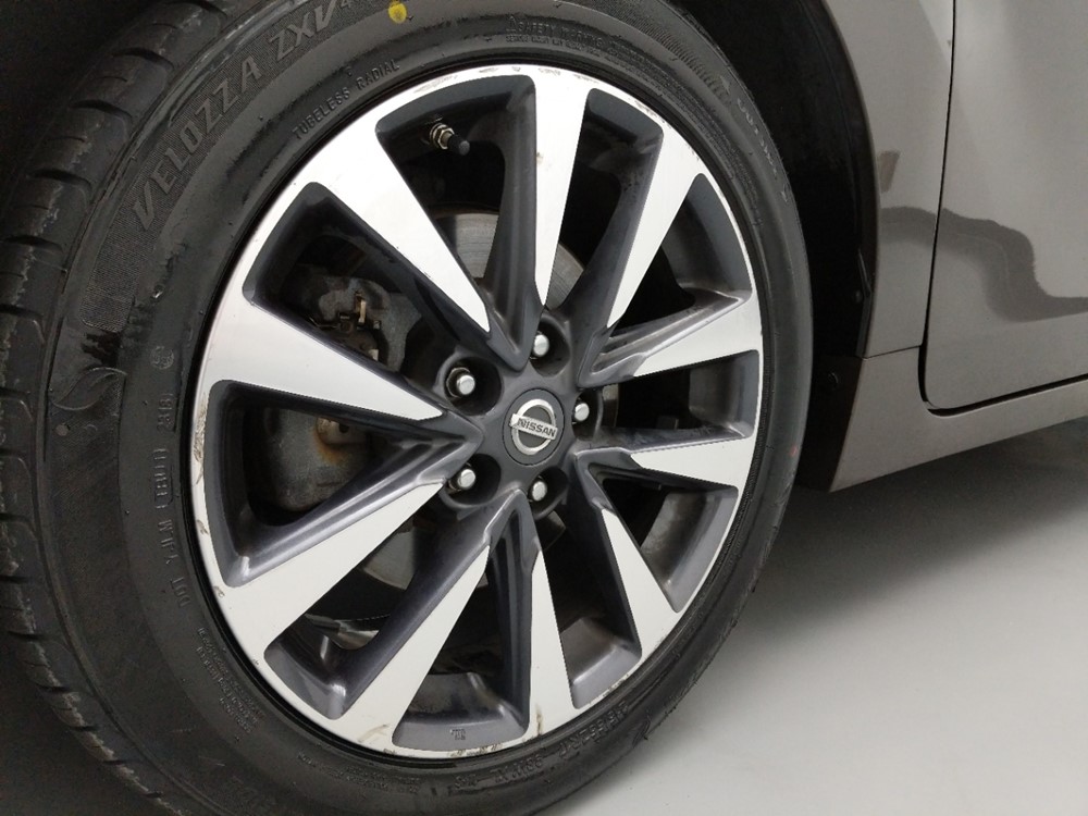 2017 Nissan Altima - Wheel