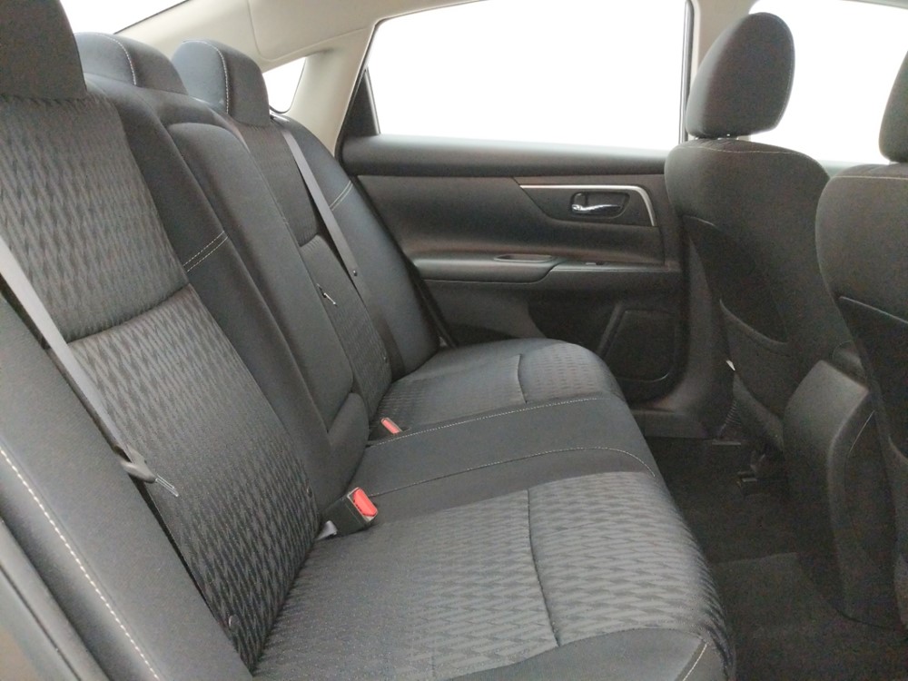 2017 Nissan Altima - Passenger Rear Seat