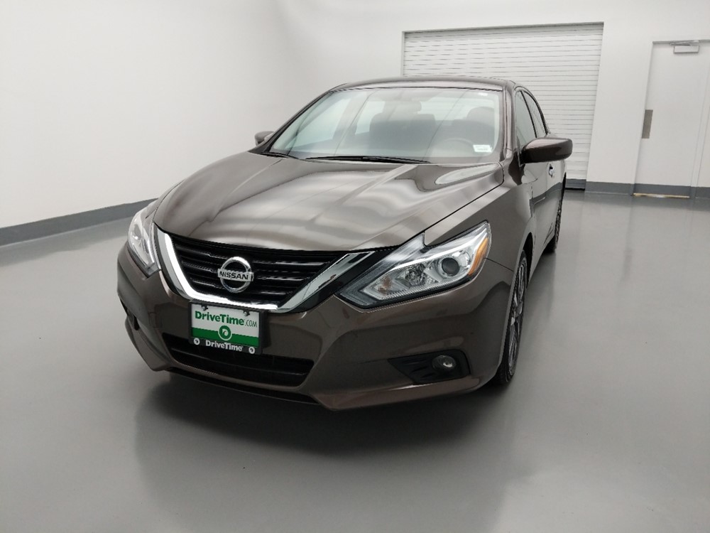 2017 Nissan Altima - Driver Front Hood