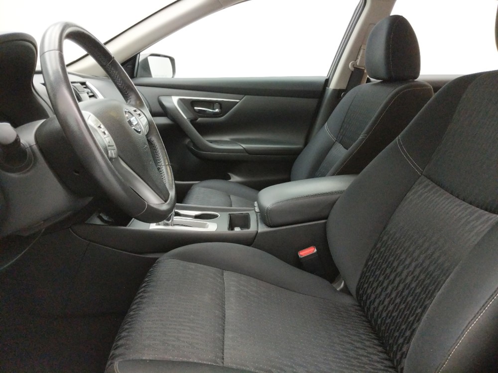 2017 Nissan Altima - Driver Front Seat