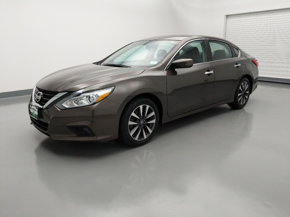 2017 Nissan Altima - Driver Front Side
