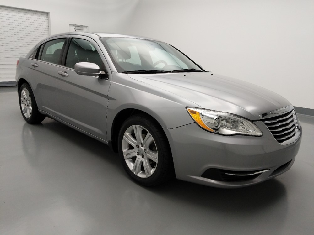 2014 Chrysler 200 - Passenger Front Bumper