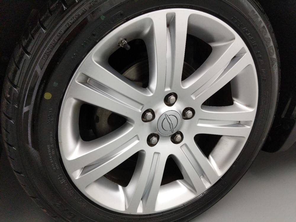 2014 Chrysler 200 - Wheel
