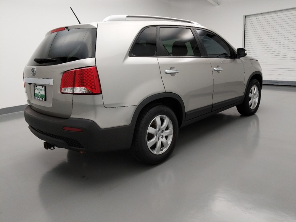 2013 Kia Sorento - Passenger Rear Side