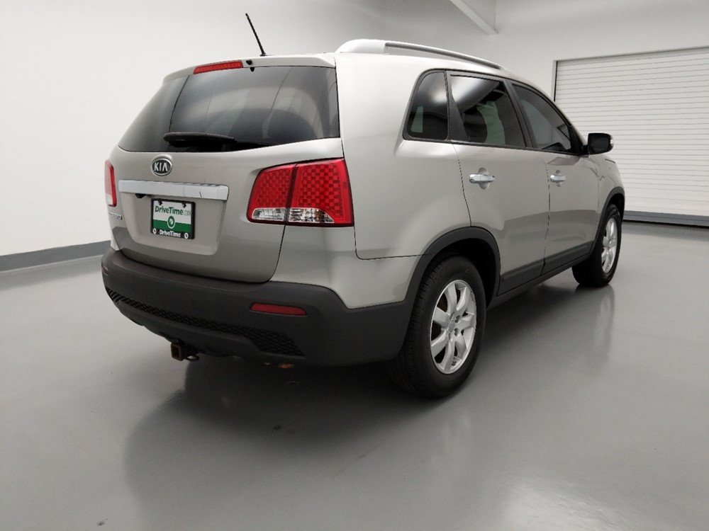 2013 Kia Sorento - Passenger Rear Bumper