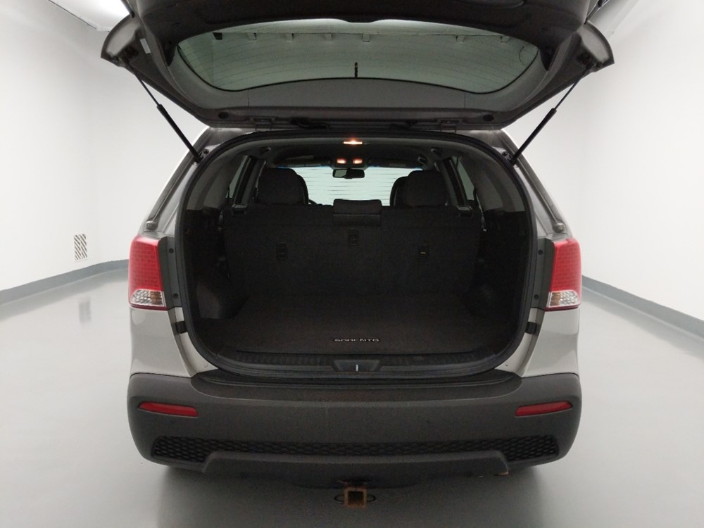 2013 Kia Sorento - Trunk