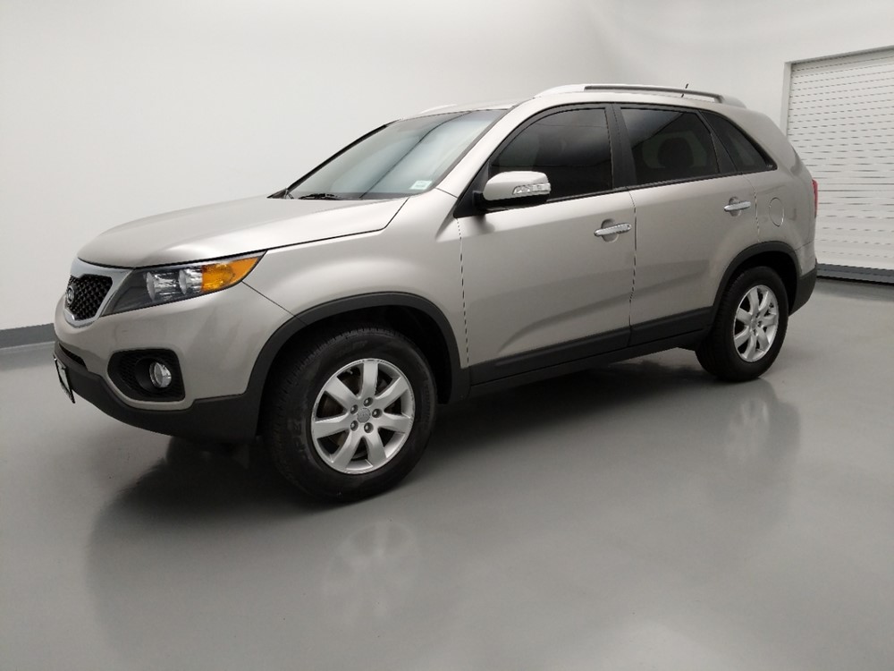 2013 Kia Sorento - Driver Front Side