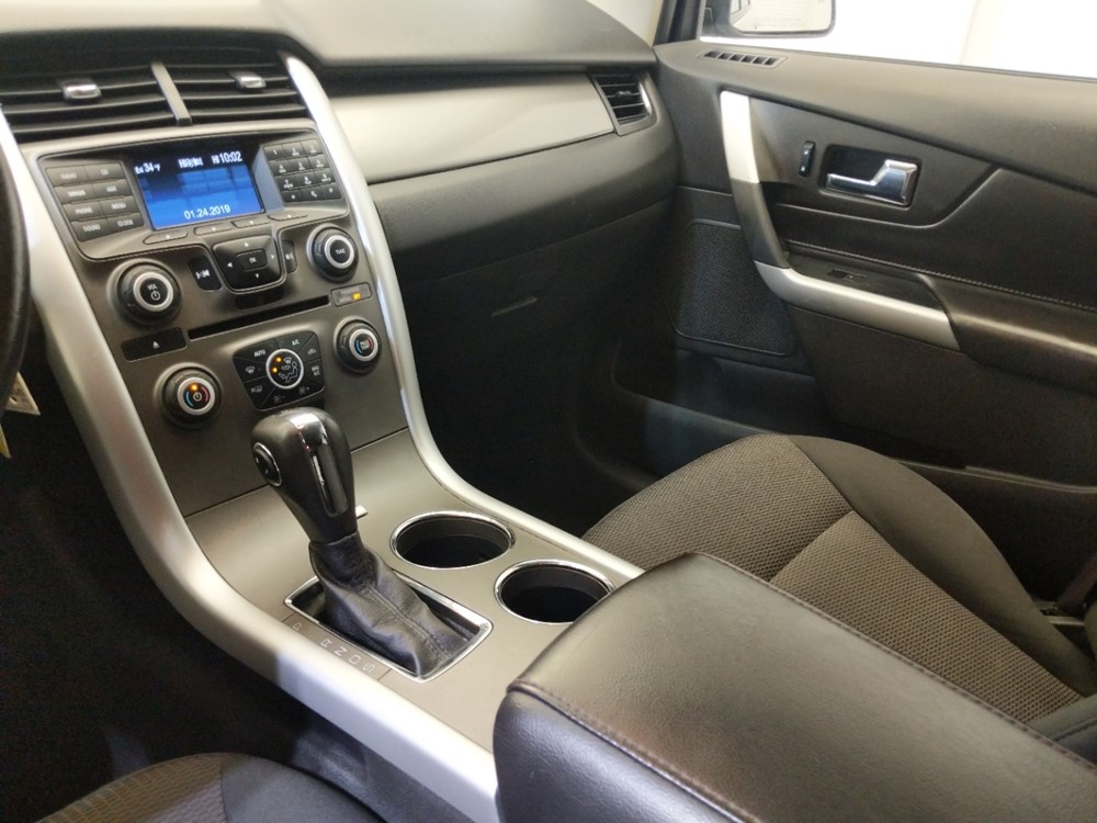 2013 Ford Edge - Center Console/Cup Holders