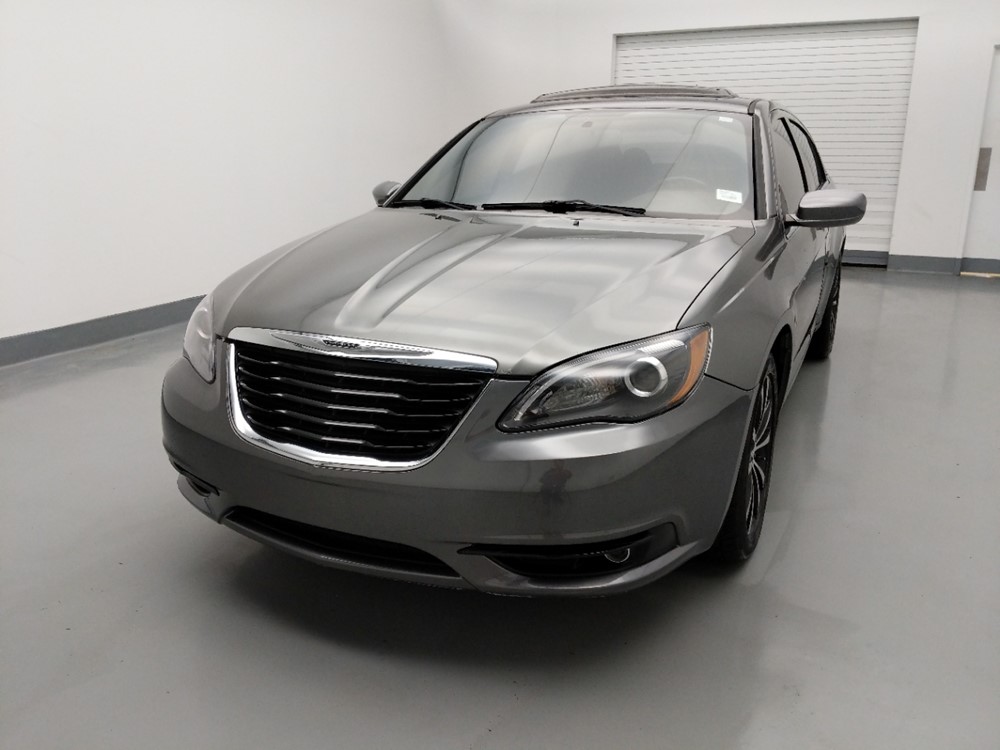 2013 Chrysler 200 - Driver Front Hood