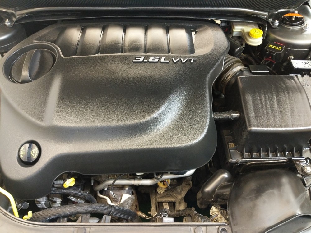2013 Chrysler 200 - Engine