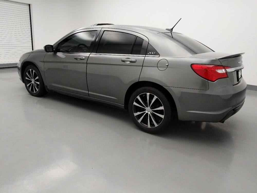 2013 Chrysler 200 - Driver Rear Side