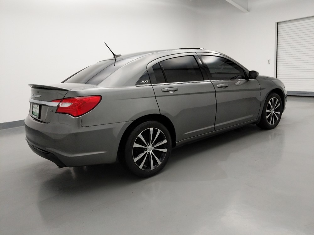 2013 Chrysler 200 - Passenger Rear Side