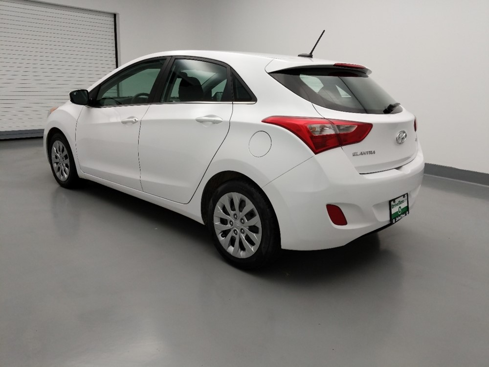 2017 Hyundai Elantra - Driver Rear Bumper