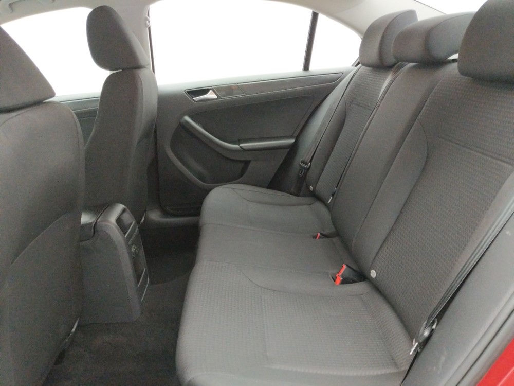 2016 Volkswagen Jetta - Driver Rear Seat