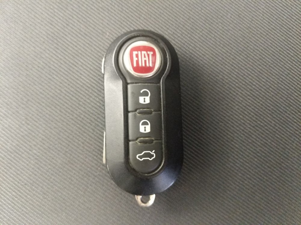 2012 FIAT 500 - Keys
