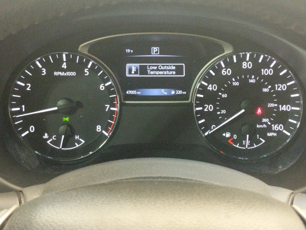 2017 Nissan Altima - Odometer Close Up