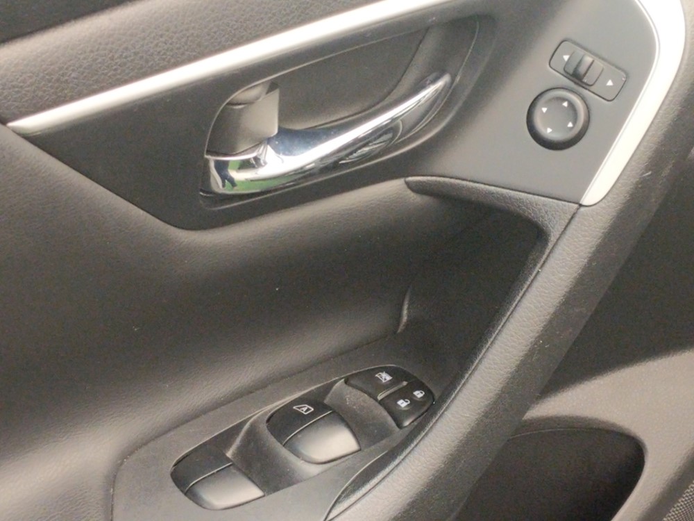 2017 Nissan Altima - Driver Power Windows/Lock Control