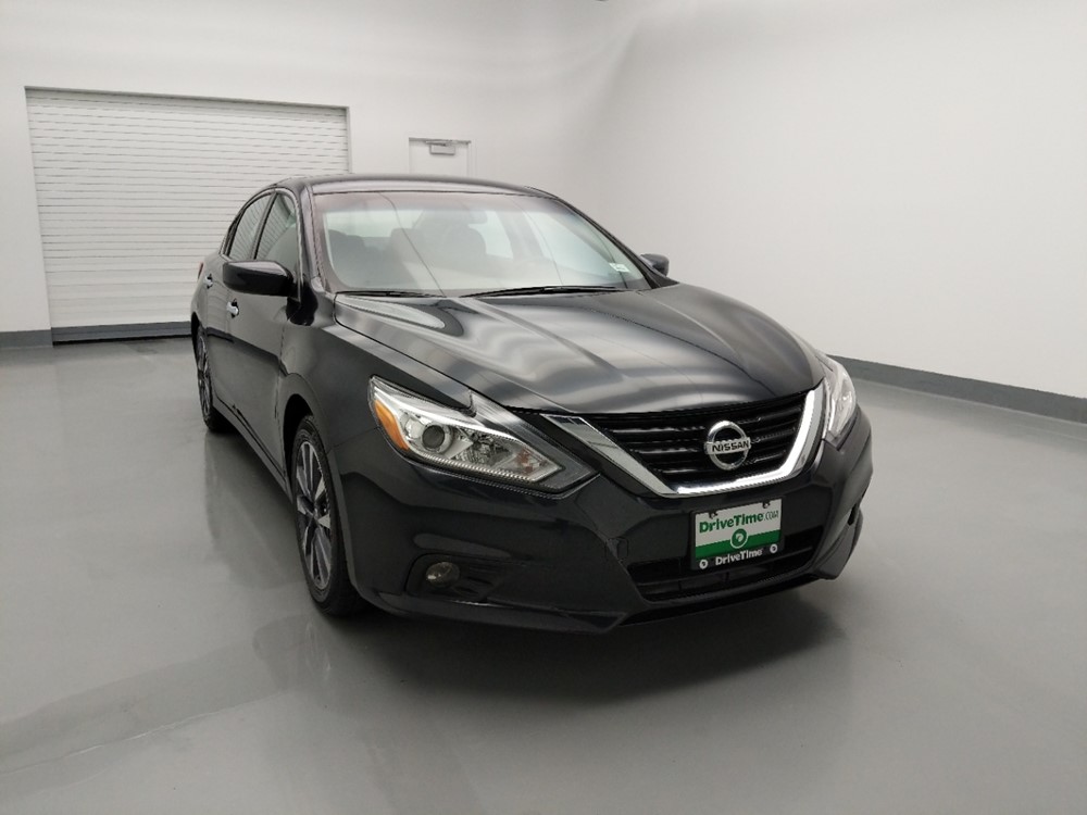 2017 Nissan Altima - Passenger Front Hood