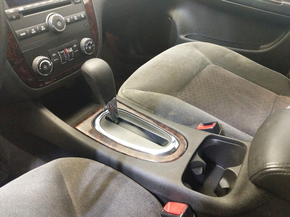 2016 Chevrolet Impala - Center Console/Cup Holders