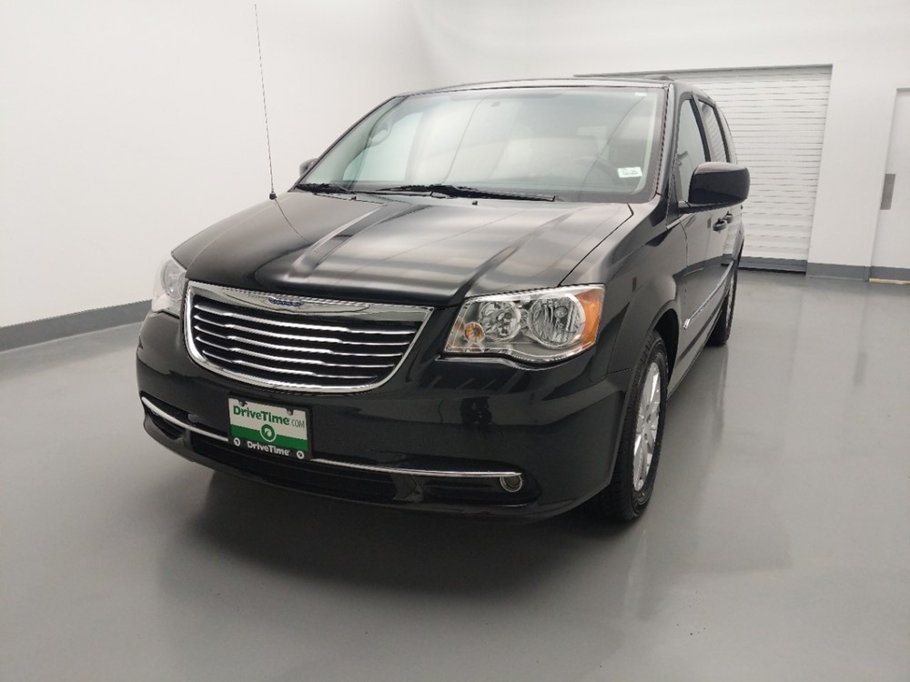 2016 Chrysler Town and Country - Driver Front Hood