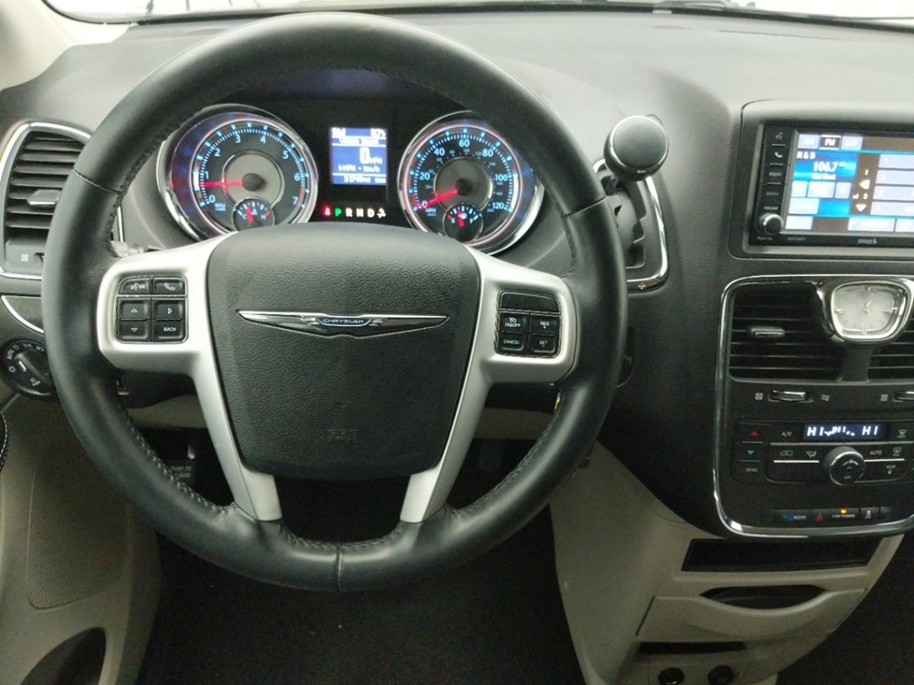 2016 Chrysler Town and Country - Driver Dash