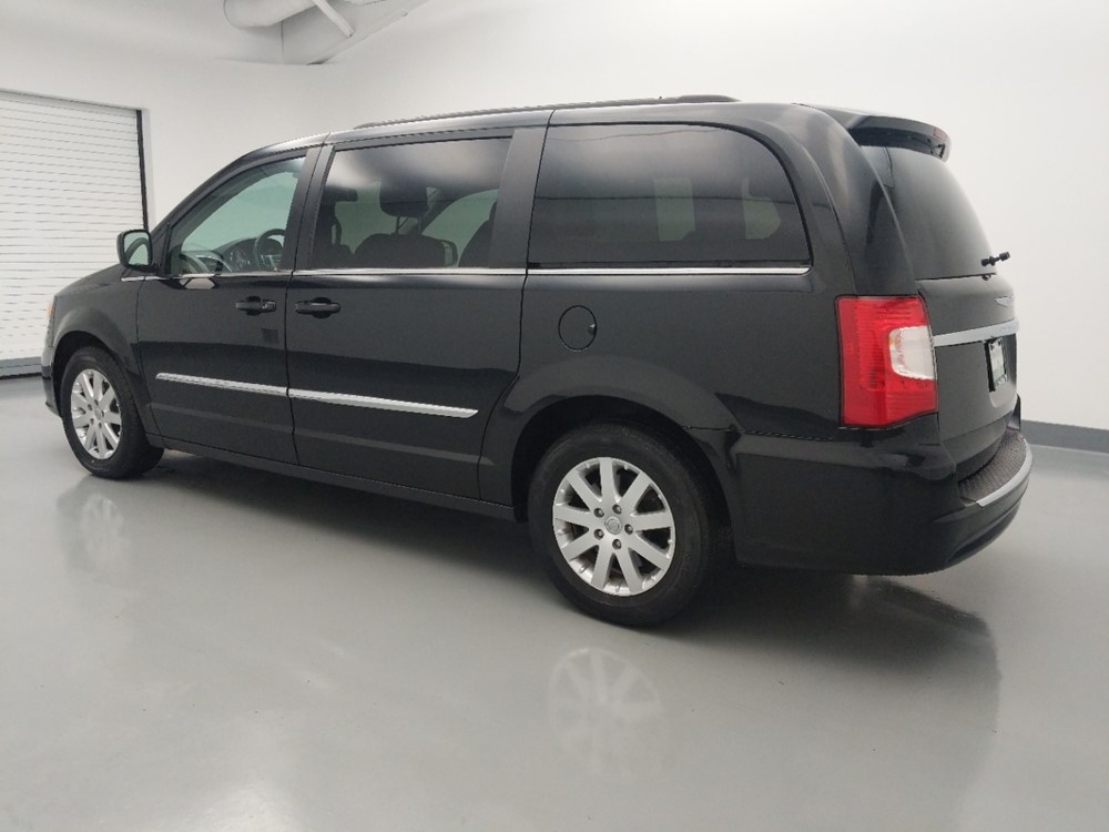 2016 Chrysler Town and Country - Driver Rear Side