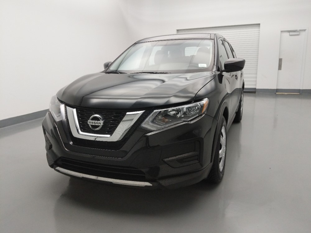 2017 Nissan Rogue - Driver Front Hood