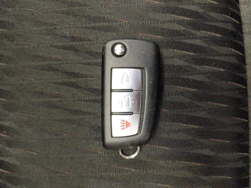 2017 Nissan Rogue - Keys