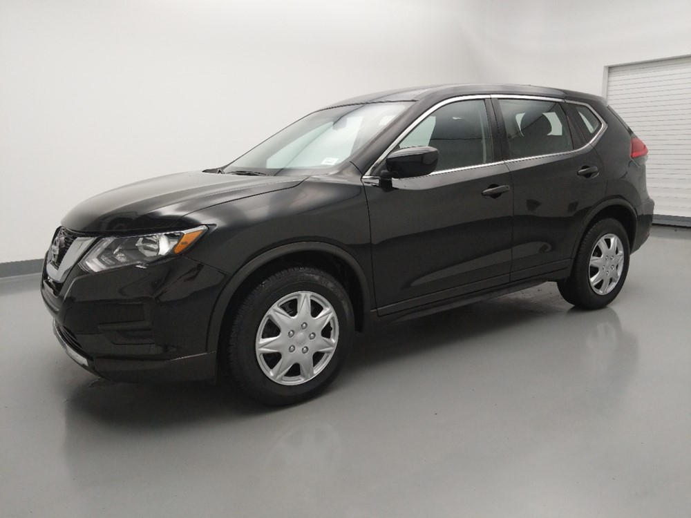2017 Nissan Rogue - Driver Front Side