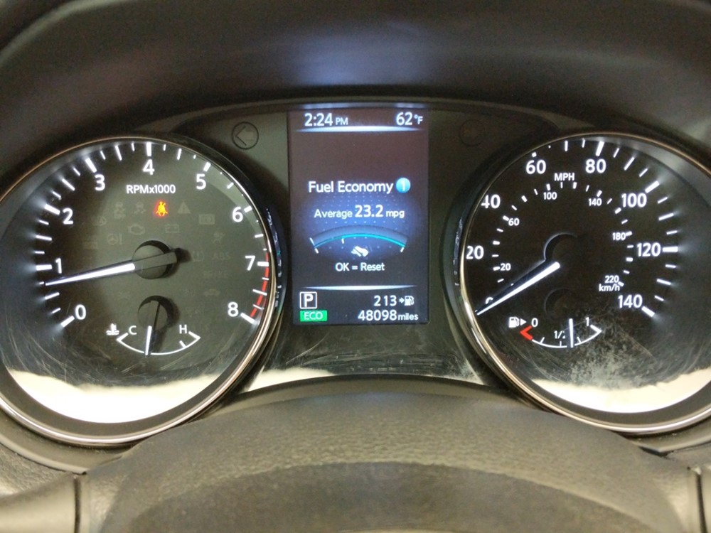 2017 Nissan Rogue - Odometer Close Up